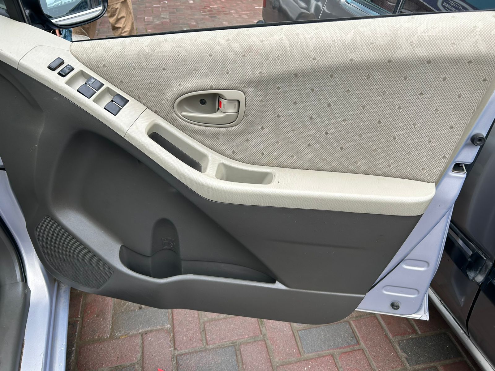 2b8e6c15-6de5-45a6-a104-12a28551a32a