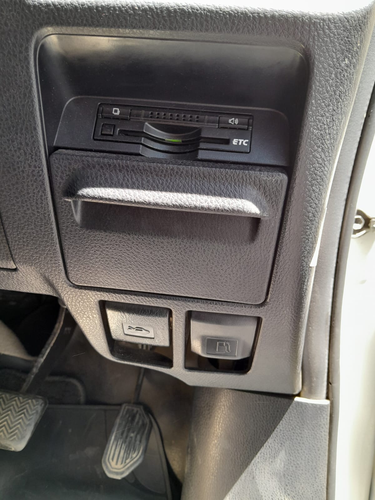 5d8c8f38-f93a-44e4-8744-7413eaf897ad